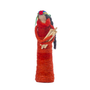 Figura mapuche de fieltro
