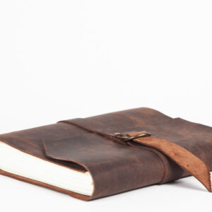 Bitácora cuero 200 pág. con grabado