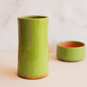 Set florero y macetero.