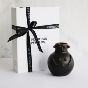 Regalo metawe antropomorfo negro