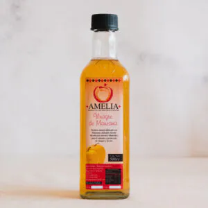 vinagre manzana con fondo