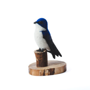 Escultura de fieltro Golondrina.