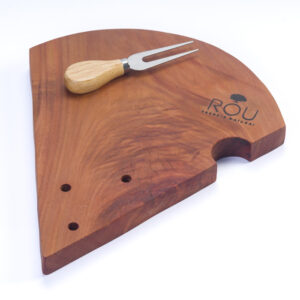 Tabla de madera queso con cuchillo