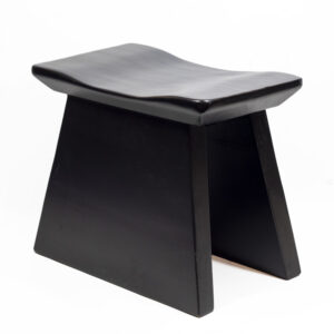 Banco rústico negro brillante