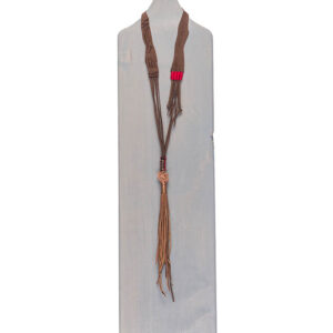 Collar con telar y esfera tejida en hilo de cobre