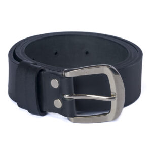 Cinturón de cuero negro