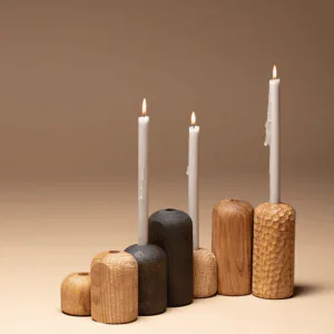 candelabros-madera-nc26-lingue-rojo-6.webp