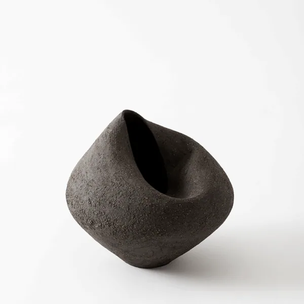 florero-vasija-irregular-don-elias-NC26-5.webp